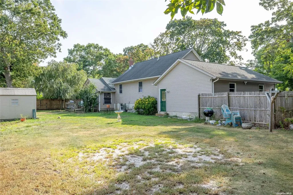 183 Beaver Drive Mastic Beach NY 11951