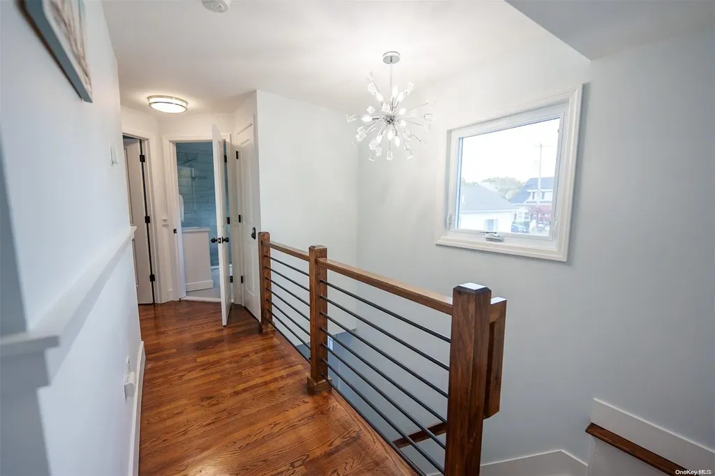 8 Cottage Avenue Bay Shore NY 11706