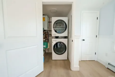 8 Cottage Avenue Bay Shore NY 11706