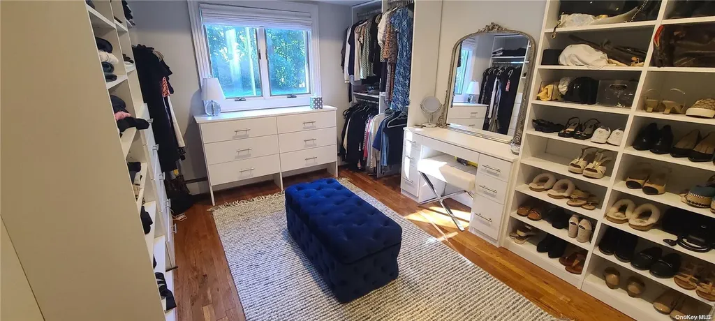 70 Snowball Drive Cold Spring Harbor NY 11724