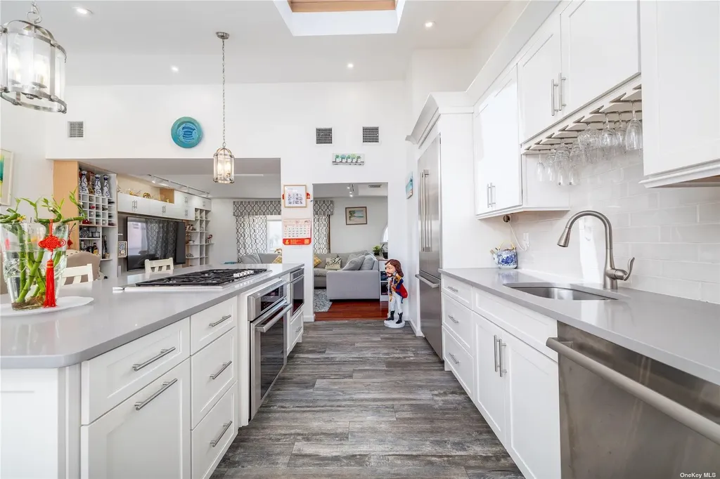 3461 Ocean Avenue Oceanside NY 11572
