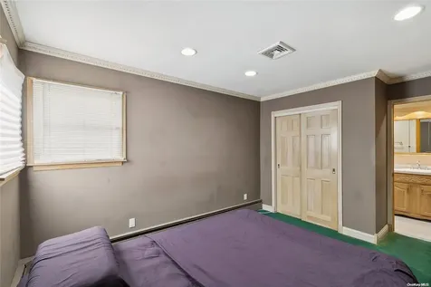 62 Kennedy Avenue North Babylon NY 11703