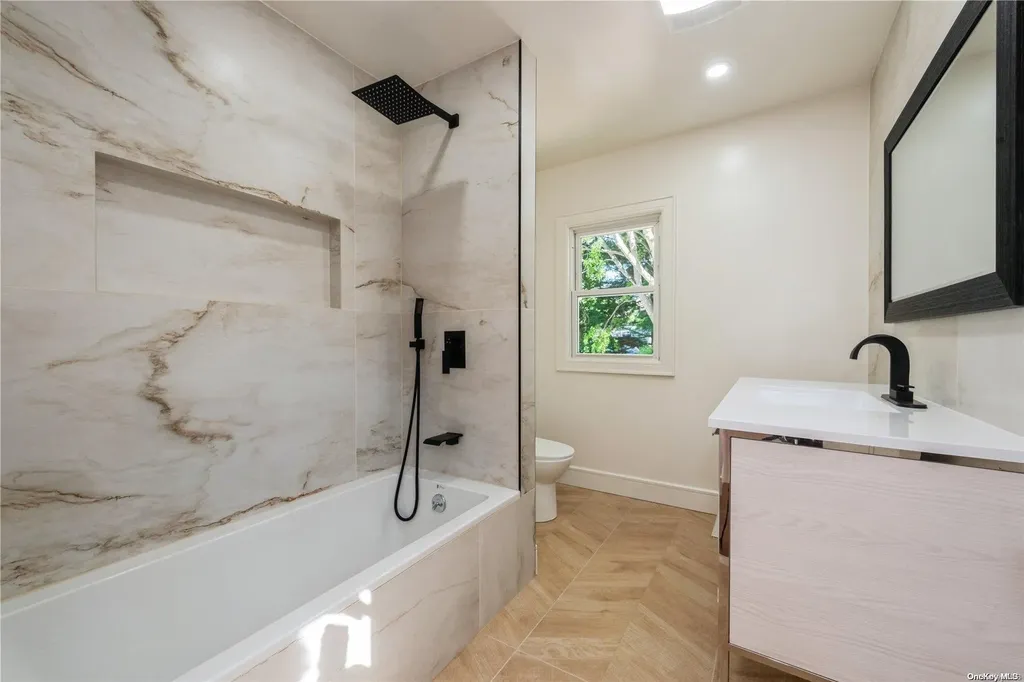 48 Lakeview Avenue Lynbrook NY 11563