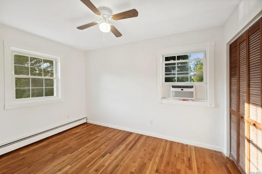 140 Pine Acres Boulevard Deer Park NY 11729