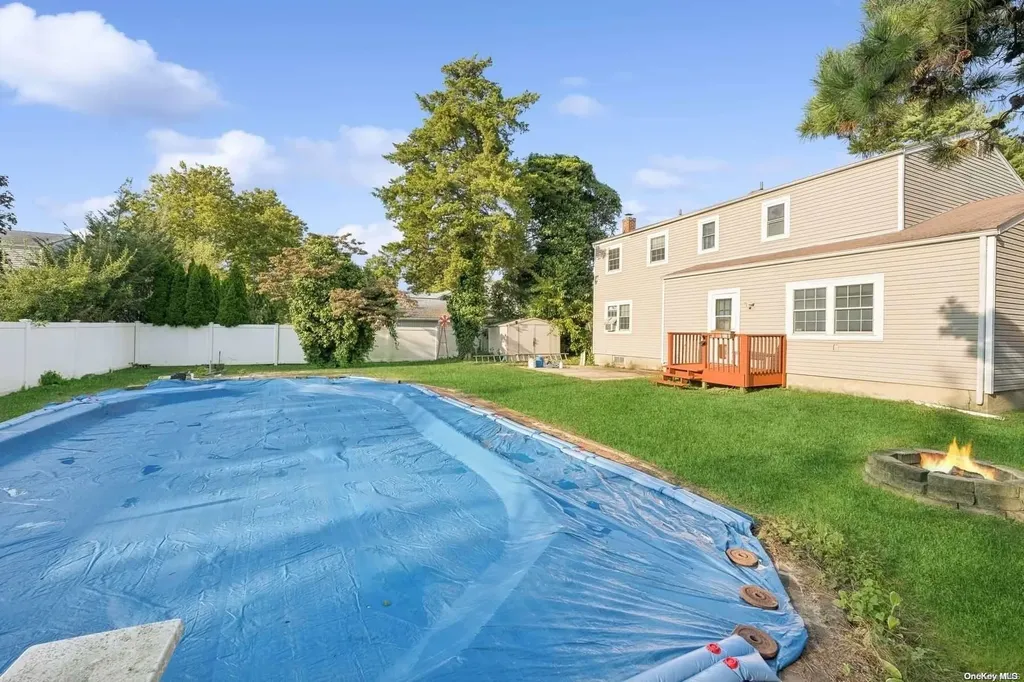140 Pine Acres Boulevard Deer Park NY 11729