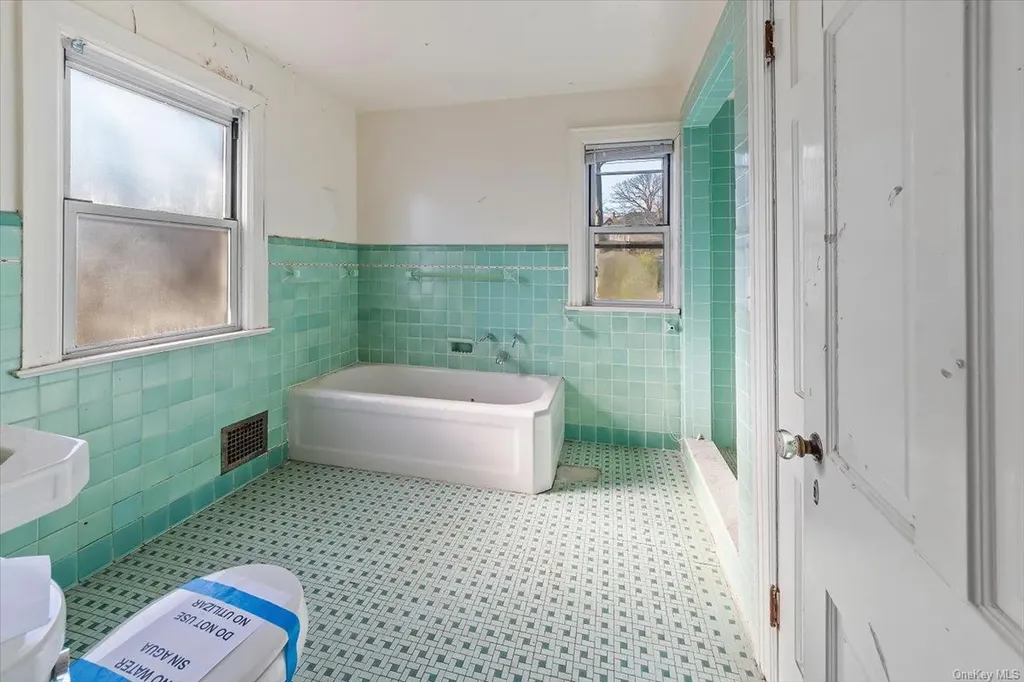 50 Edgecliff Terrace Yonkers NY 10705