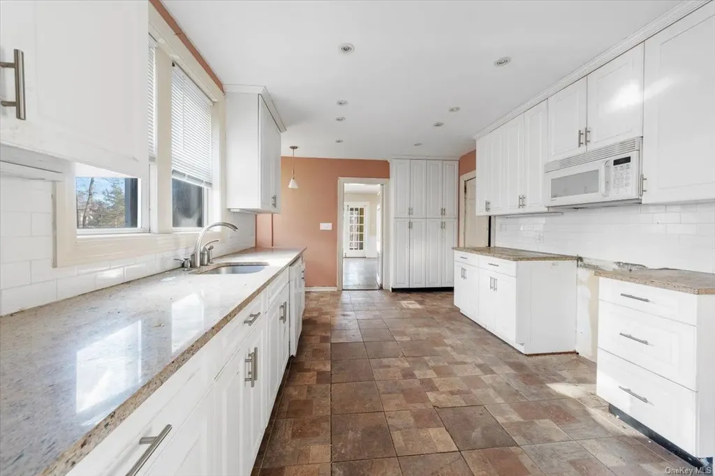 50 Edgecliff Terrace Yonkers NY 10705