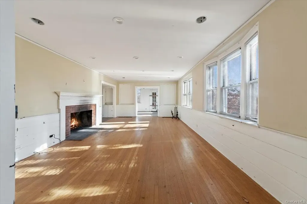 50 Edgecliff Terrace Yonkers NY 10705