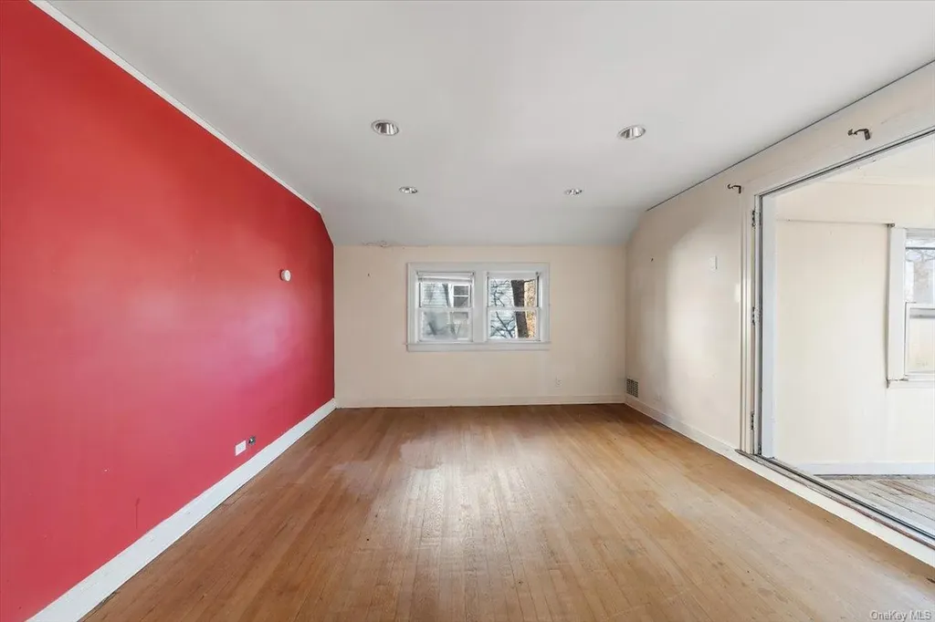 50 Edgecliff Terrace Yonkers NY 10705
