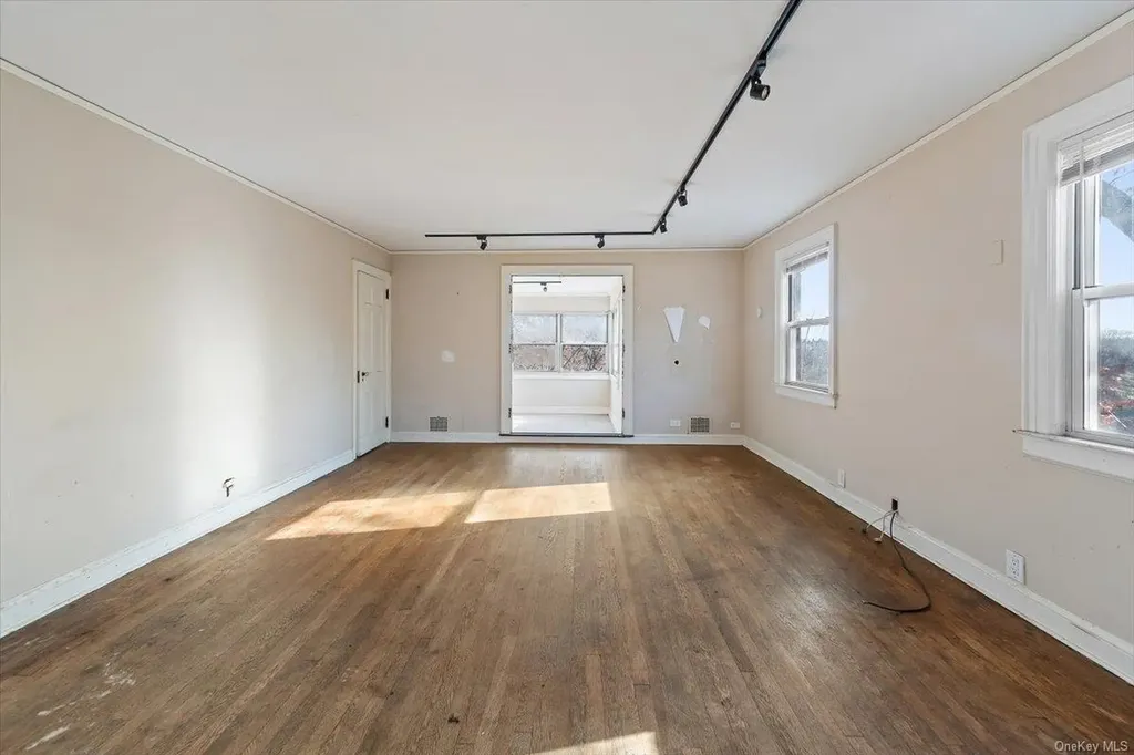 50 Edgecliff Terrace Yonkers NY 10705