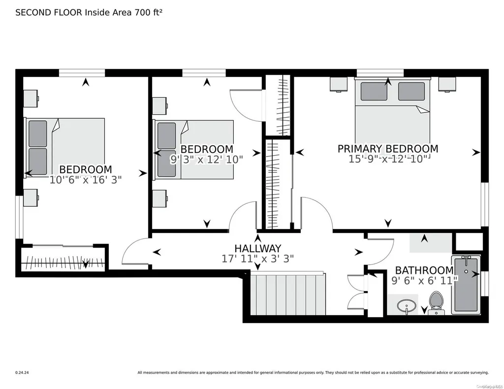17 Warren Place Plainview NY 11803