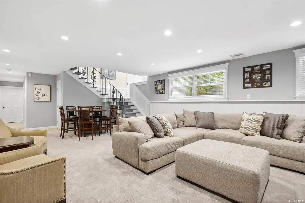 42 Beaumont Drive Melville NY 11747
