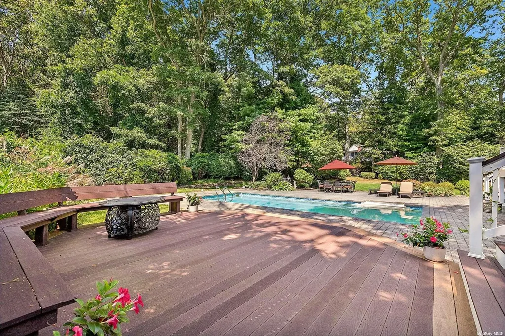 42 Beaumont Drive Melville NY 11747