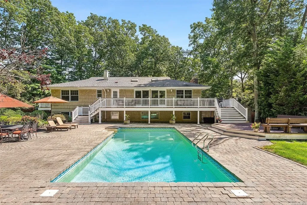 42 Beaumont Drive Melville NY 11747