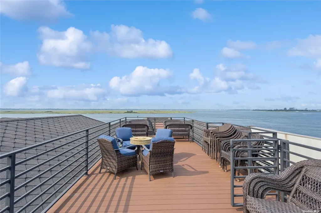 853 W Park Avenue Long Beach NY 11561