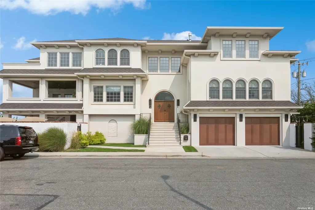 853 W Park Avenue Long Beach NY 11561