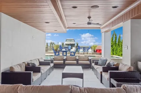 853 W Park Avenue Long Beach NY 11561