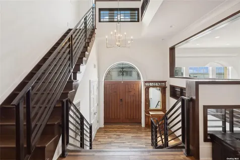 853 W Park Avenue Long Beach NY 11561