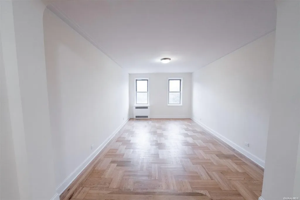 2190 Boston Road Bronx NY 10462