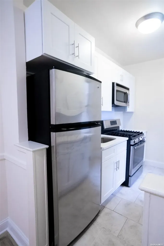 2190 Boston Road Bronx NY 10462