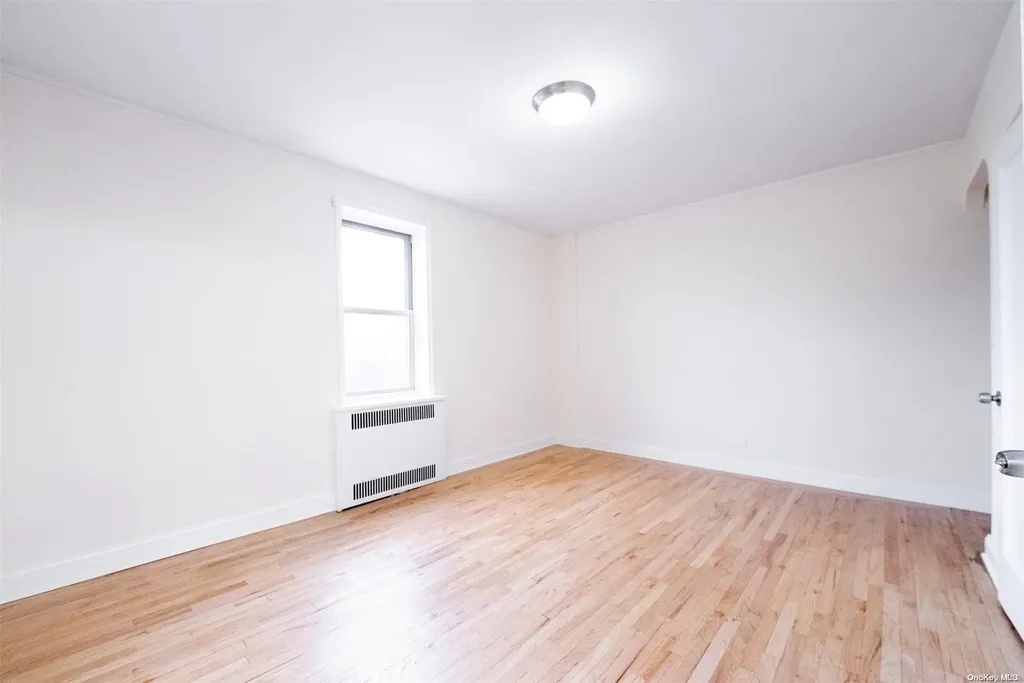 2190 Boston Road Bronx NY 10462
