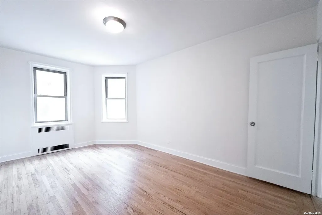 2190 Boston Road Bronx NY 10462
