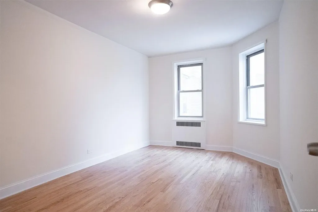 2190 Boston Road Bronx NY 10462