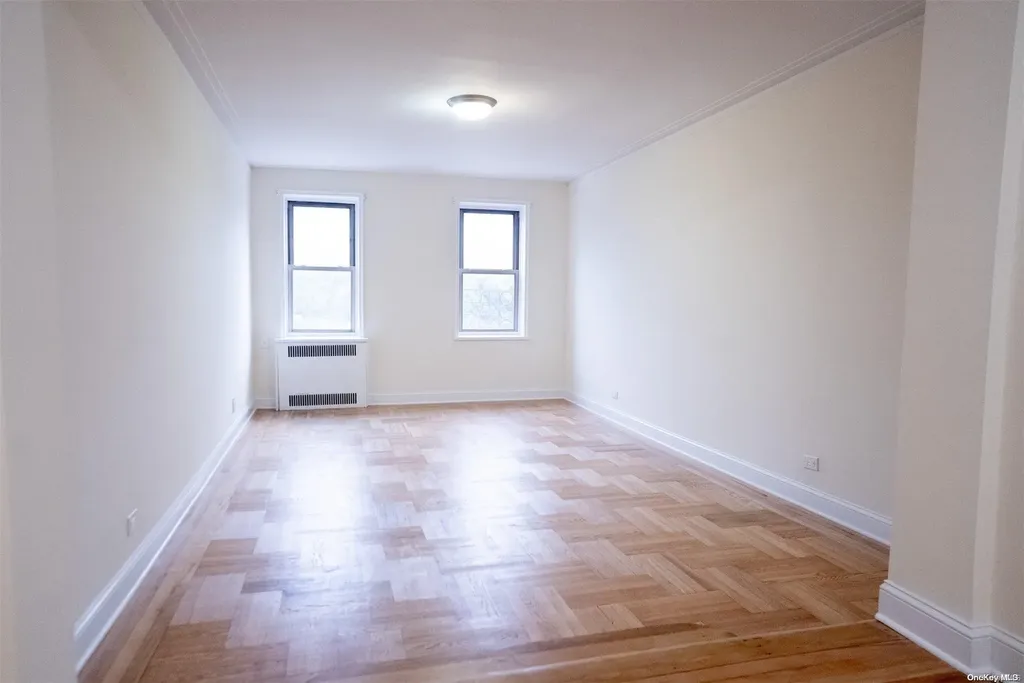 2190 Boston Road Bronx NY 10462