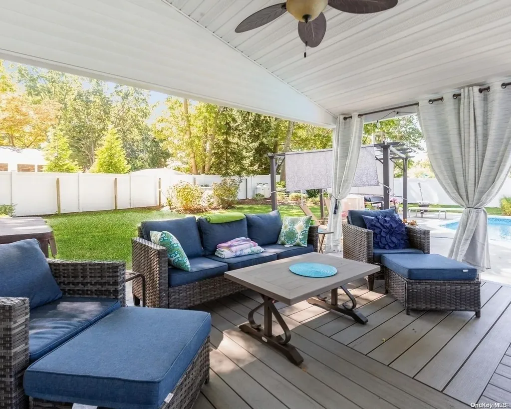 8 Chatham Woods Drive Centereach NY 11720