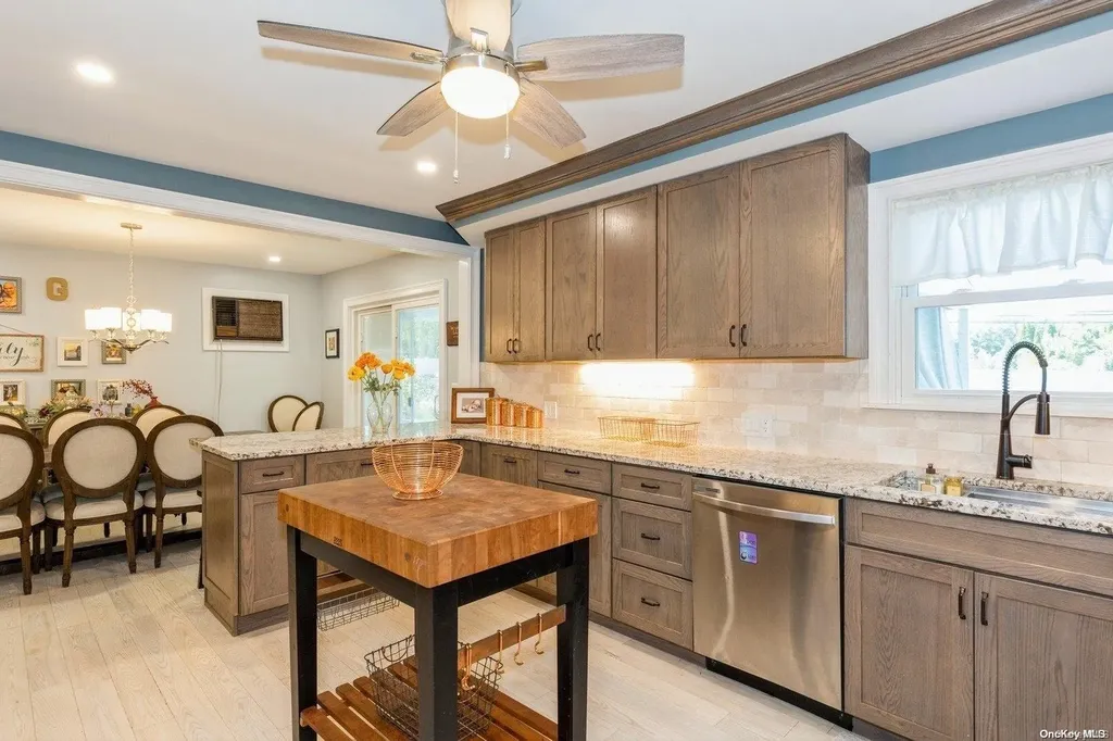 8 Chatham Woods Drive Centereach NY 11720