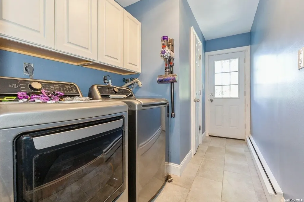 8 Chatham Woods Drive Centereach NY 11720