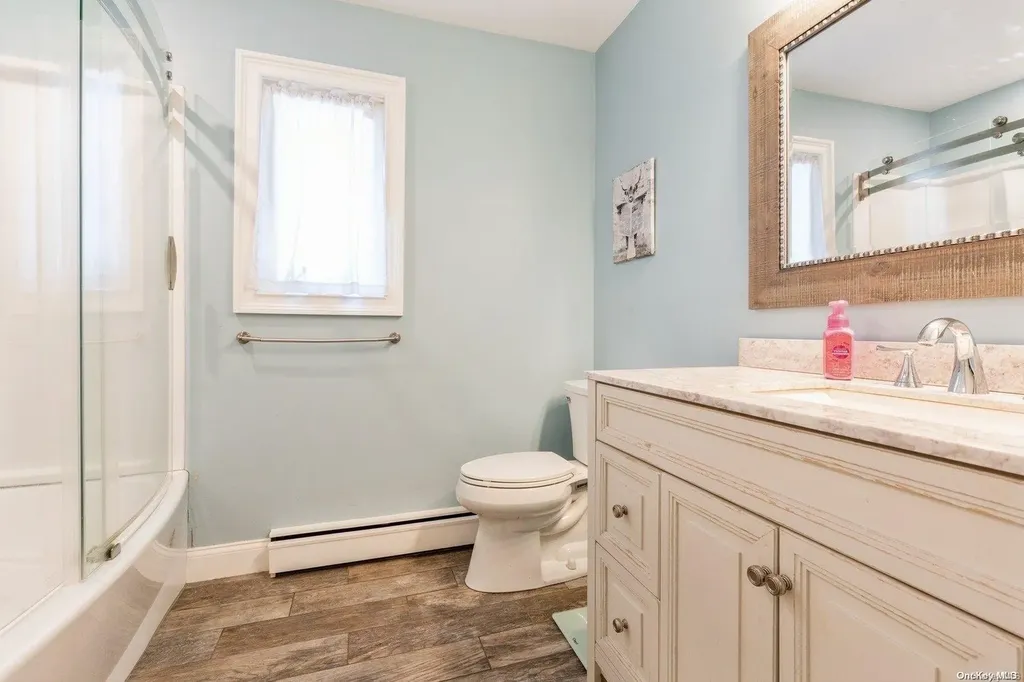 8 Chatham Woods Drive Centereach NY 11720