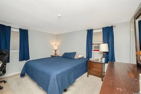 336 Lexington Avenue West Babylon NY 11704