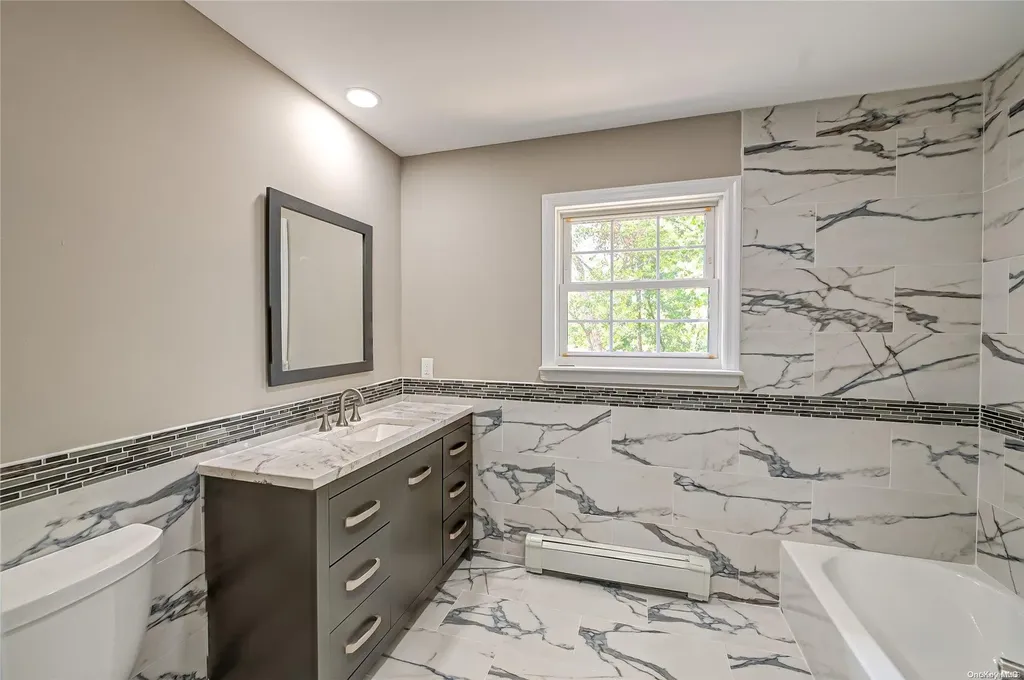 4 Oconner Court Mount Sinai NY 11766