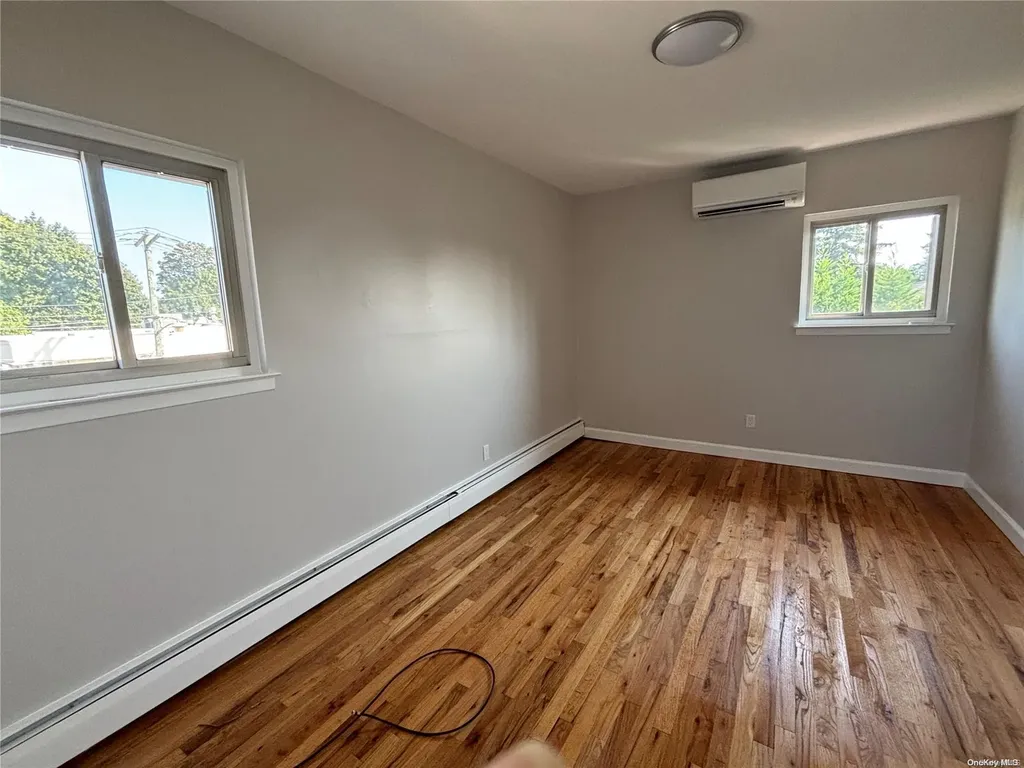 158 I U Willets Road Albertson NY 11507