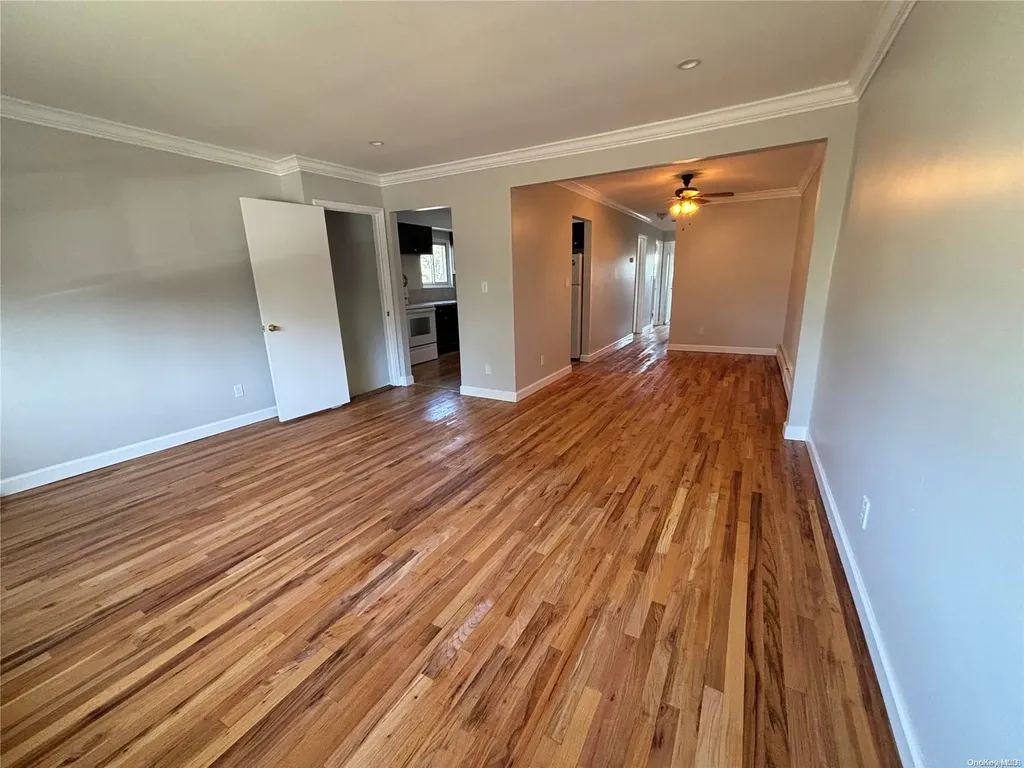 158 I U Willets Road Albertson NY 11507