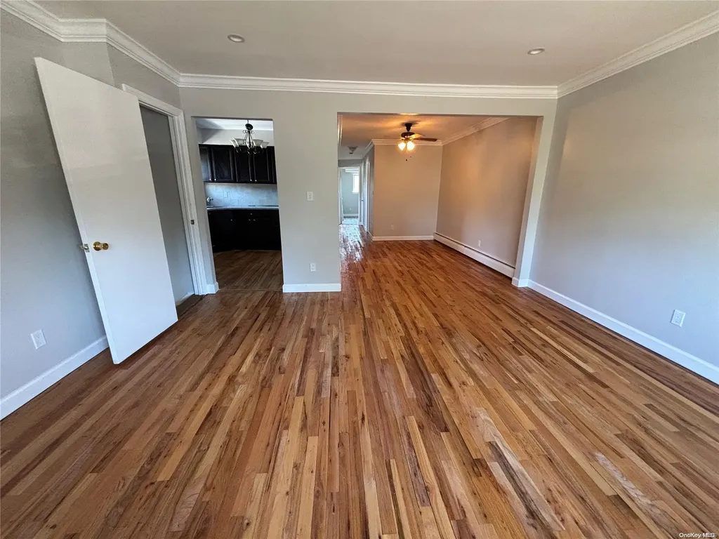 158 I U Willets Road Albertson NY 11507