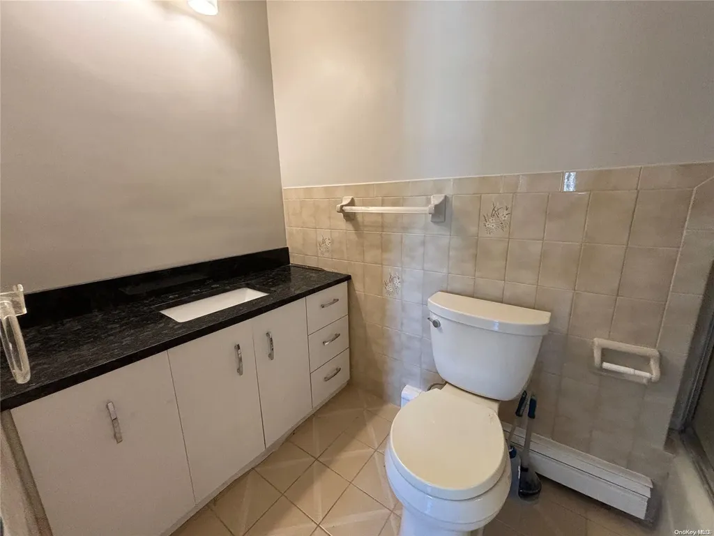 158 I U Willets Road Albertson NY 11507