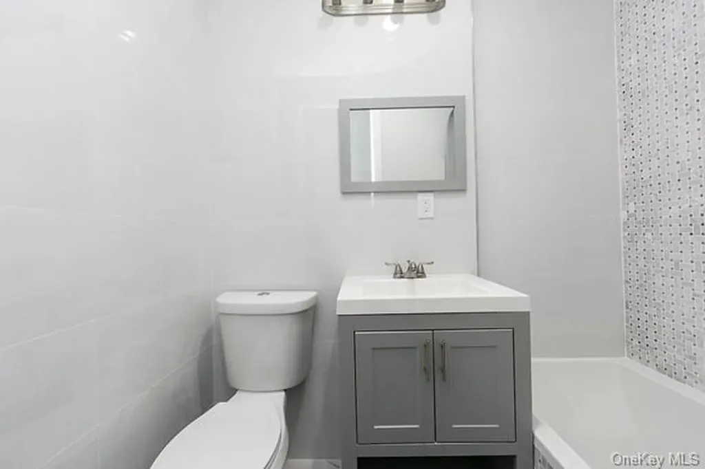 390 E 49th Street Brooklyn NY 11203