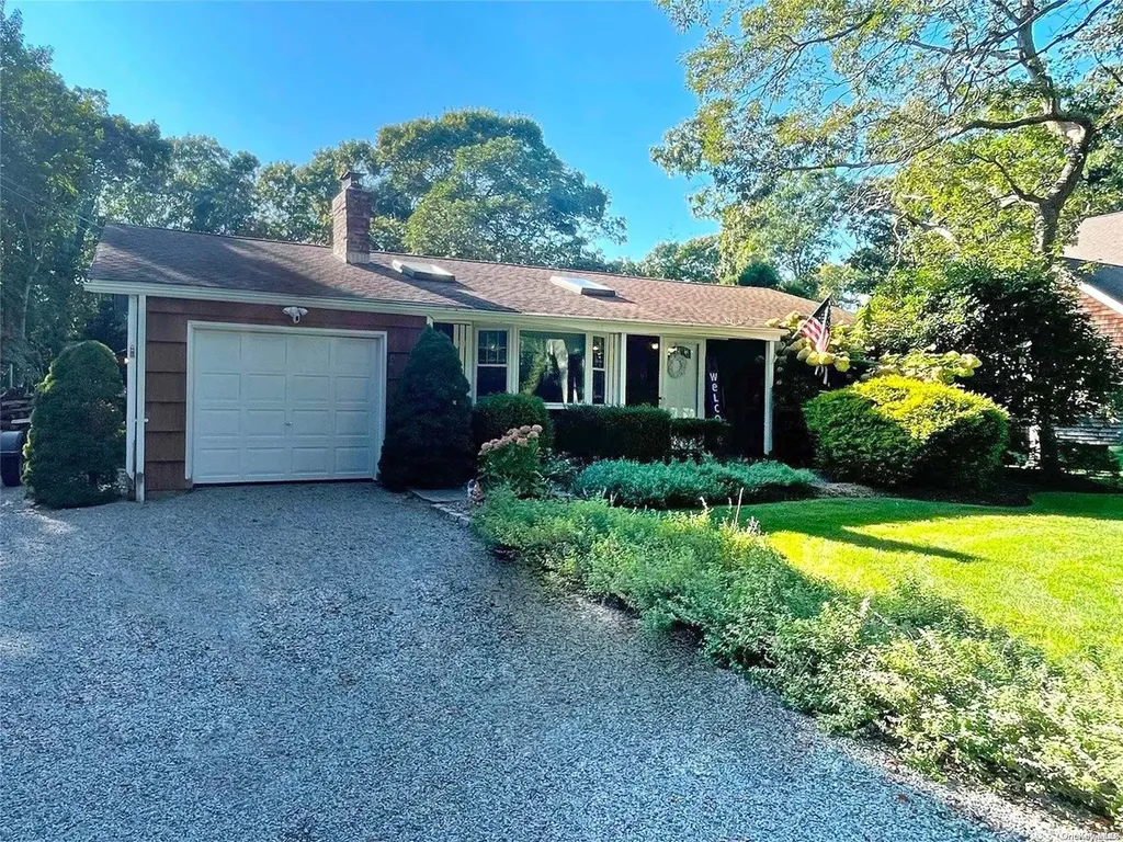 61 Rogers Avenue Westhampton Beach NY 11978