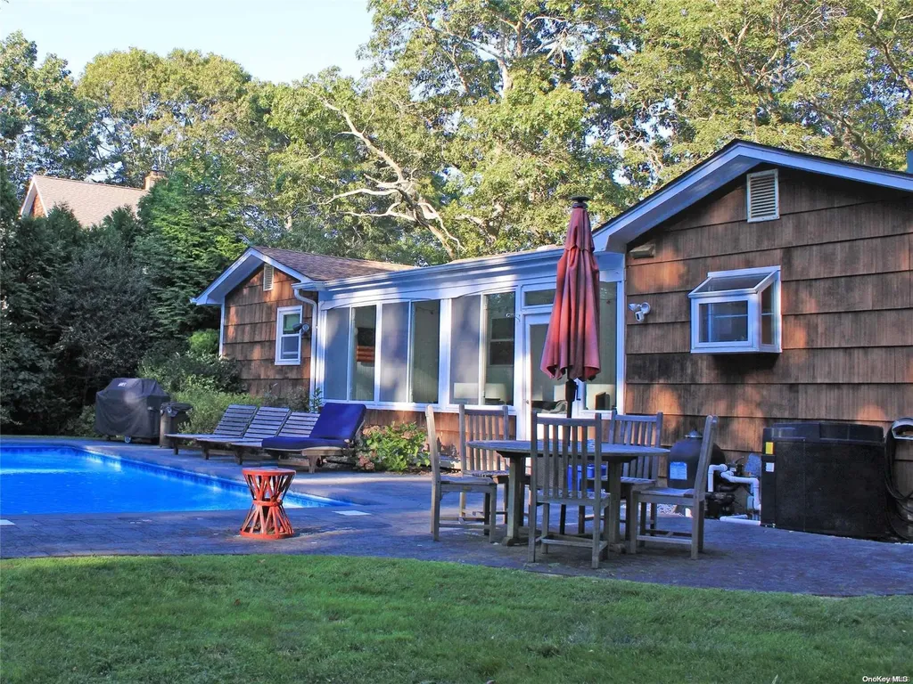 61 Rogers Avenue Westhampton Beach NY 11978
