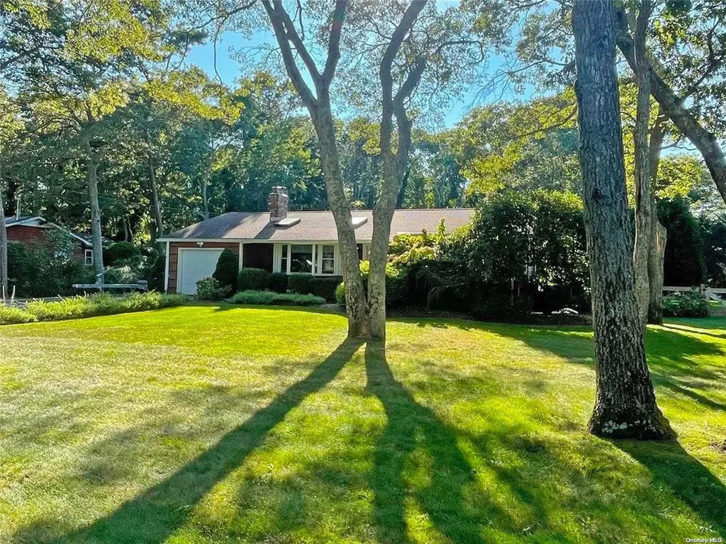 61 Rogers Avenue Westhampton Beach NY 11978