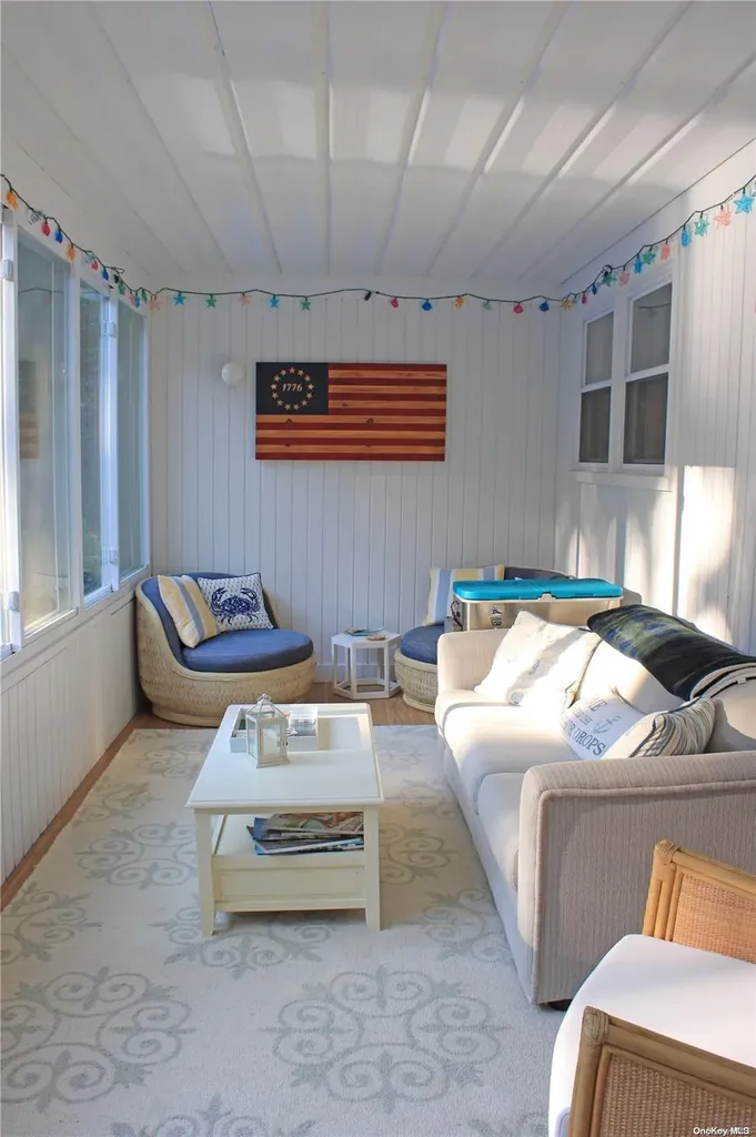 61 Rogers Avenue Westhampton Beach NY 11978