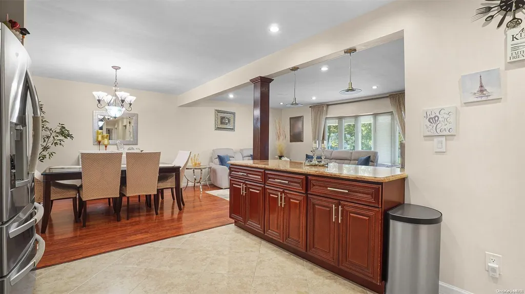 116 Sequoia Drive Coram NY 11727