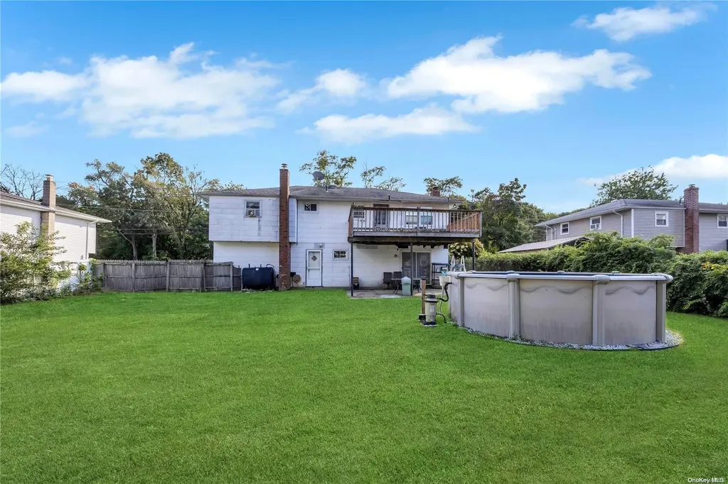 485 Lakeway Drive West Babylon NY 11704