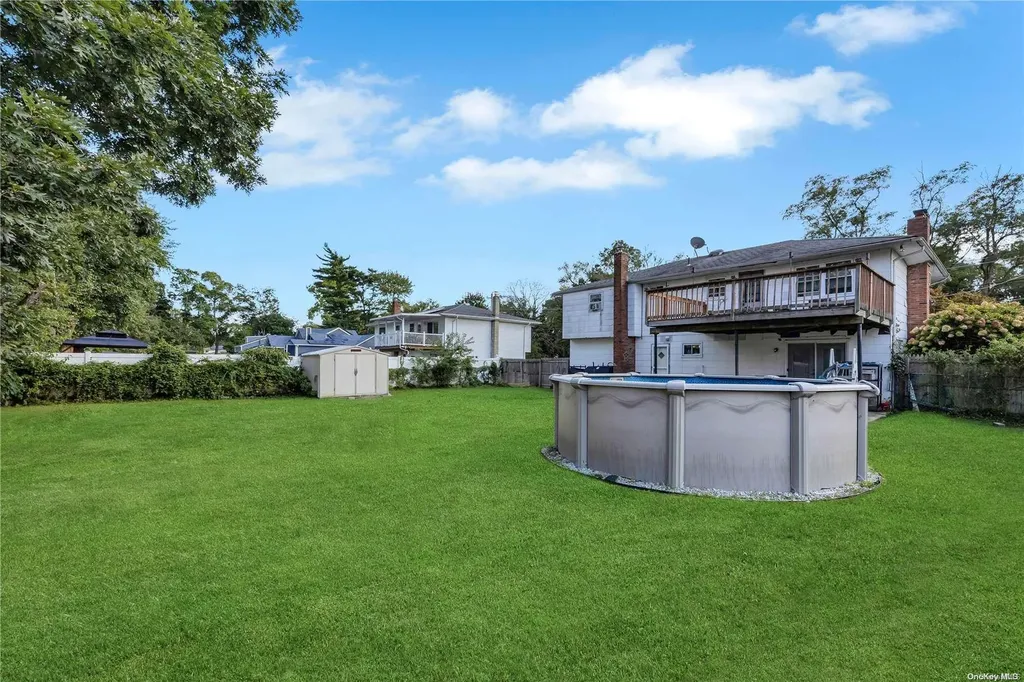 485 Lakeway Drive West Babylon NY 11704