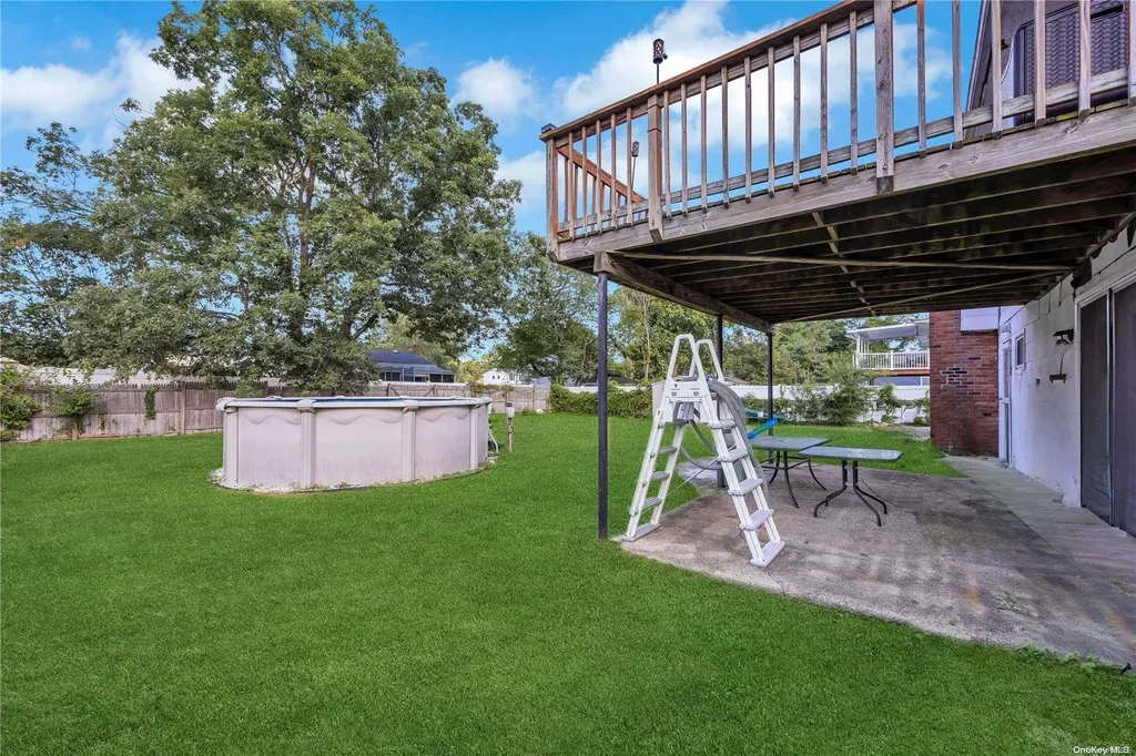 485 Lakeway Drive West Babylon NY 11704