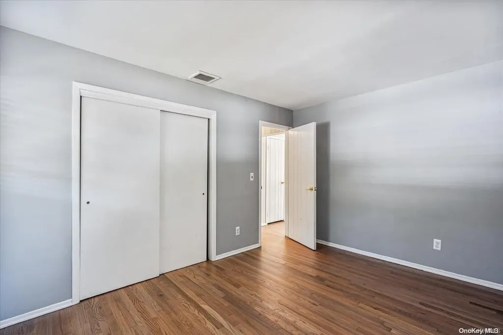 15 Vine Street Centereach NY 11720