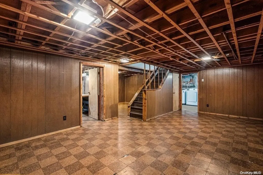 15 Vine Street Centereach NY 11720