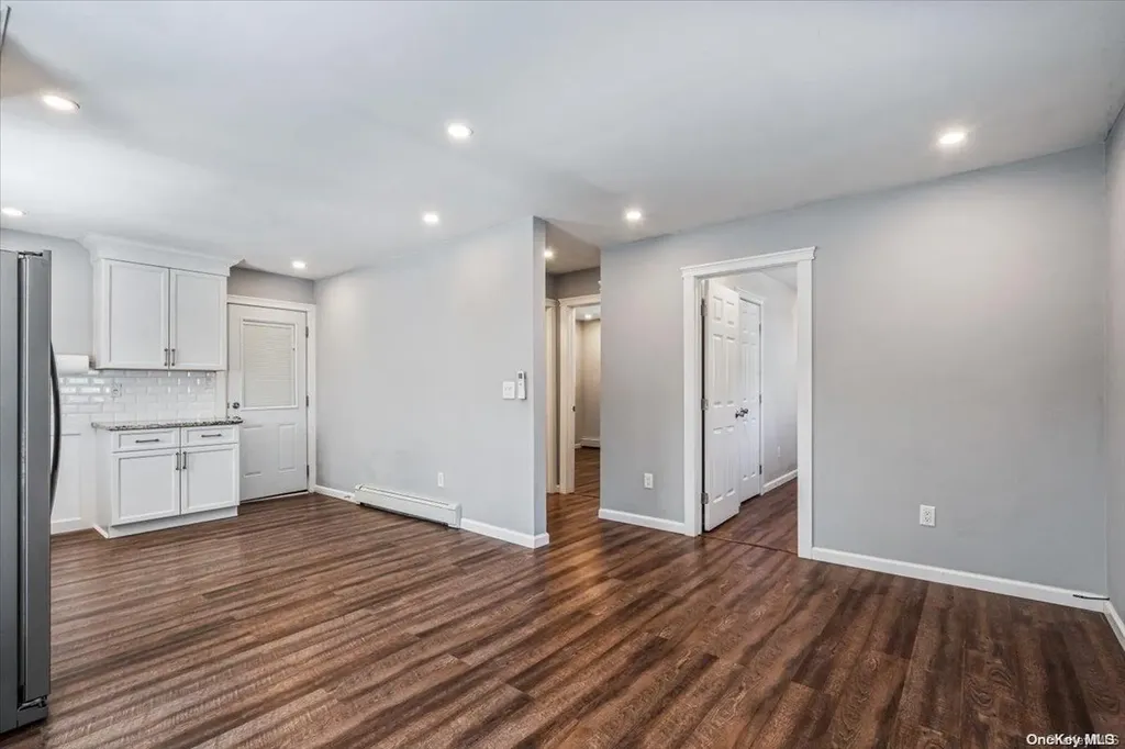 15 Vine Street Centereach NY 11720